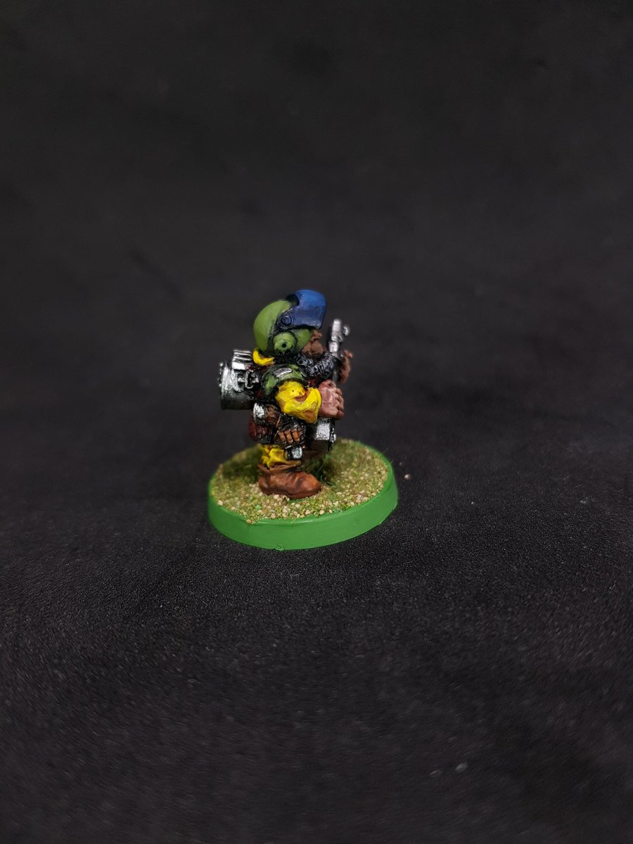 greypaladinart's tweet photo. Old school Warhammer 40k Squat painted during tonight's @Twitch stream 😊 https://t.co/pGtXApknGg https://t.co/TM0Q15NDzG #gamesworkshop #citadelminiatures #warhammer40k #roguetrader #spacedwarves #twitchcreative #TwitchStreamers #twitchstreamer #twitchaffiliate #twitchart https://t.co/JpqIHyK4hb