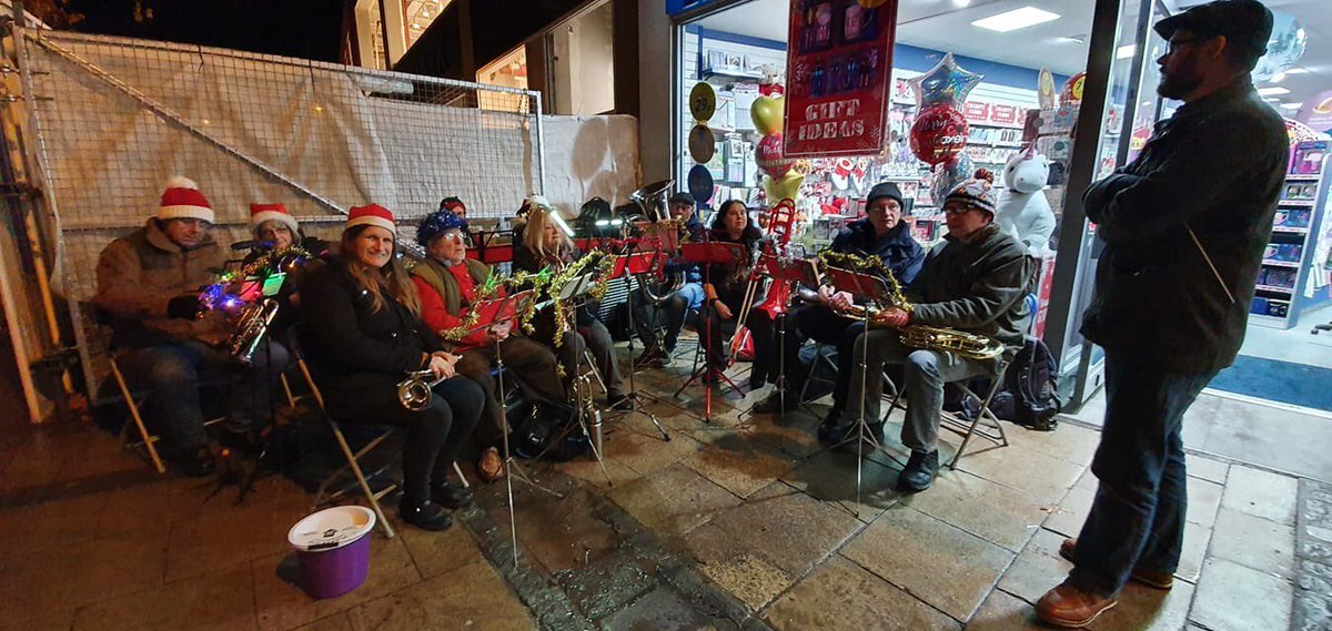 We had a great time playing at the Norwich Christmas Lights Switch On this evening! 🎄 Did you see us? 📷

If you’re a brass instrument player or used to play, we’d love to welcome you to a rehearsal – just DM us for details 🎺🎶