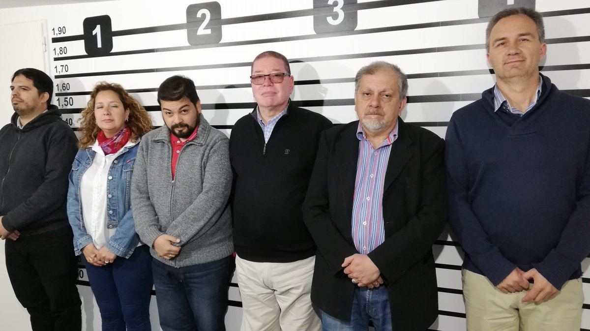 f5noticiasok's tweet photo. #TRABJANDO | SE VIENE... SE VIENE EL ÚLTIMO #EFENOTI DEL AÑO
Un resumen de los 24 capítulos, más escenas extras, finales y ¿La resolución del pago de Romi? Nuestra forma de ver las cosas llega a su fin por este año. Estrena Sábado Tempranito https://t.co/gata9nICVl