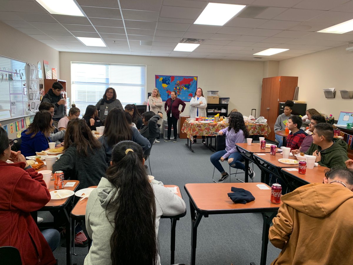 Our first EXPLORA Mi Gente Celebration! 

We sampled food from: El Salvador, Mexico, Venezuela, Ecuador, Honduras, Puerto Rico, Dominican Republic, Algeria, and USA! 

<a href="/EslExplora/">Explora ESL</a> @RISD_ELLS  #exploraesl #eslrocks <a href="/RHHSHawks/">Rockwall-Heath HS</a>  #newtraditions