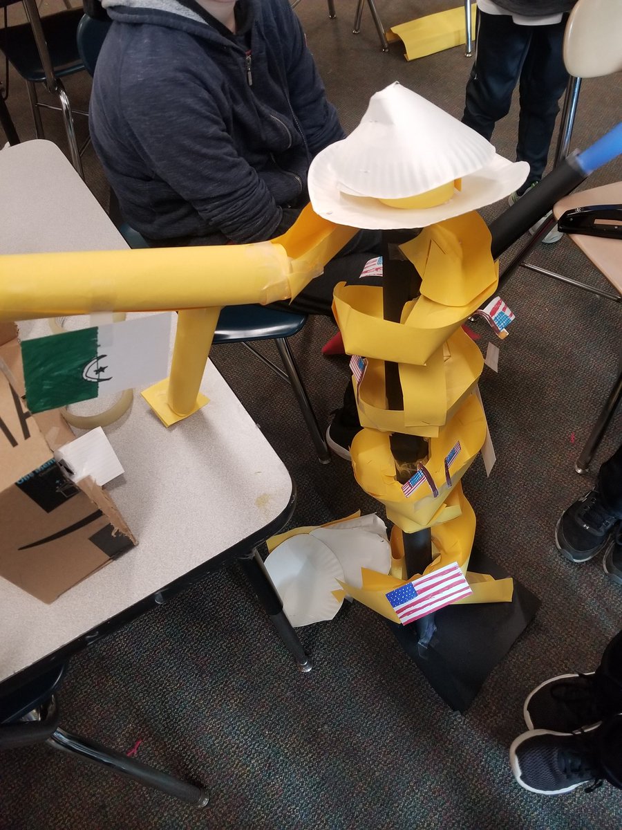 MagicClipperSh1's tweet photo. Last class of paper roller coasters. Very creative themed ones this go round.  #tunnelofterror #creeptown #dragonsomething #towerofliberty #5thgraderswow #weknownewtonslaws @MagicClipperSh1 @JenniferFine5 @WCPSSElemScie @RuthSteidinger @OliveChapelElem https://t.co/QvSdehgdNp