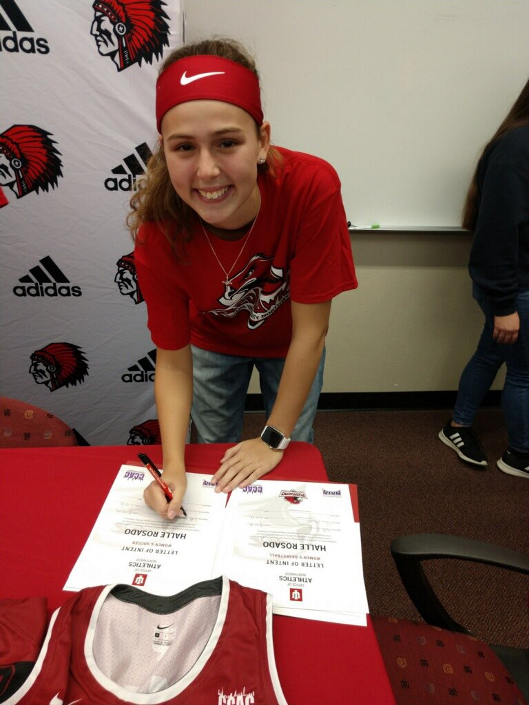 portagehoops's tweet photo. Congratulations to seniors Kristen Cravens, Halle Rosado and Destiny Hernandez for signing their letters of intent to play with IUN next season.  Kristen will play basketball, Halle will play b-ball and soccer and Destiny will play soccer.  Congrats to all 3! https://t.co/nqkUkODUFE