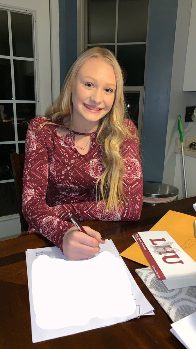 Brooke Lawyer tweet media