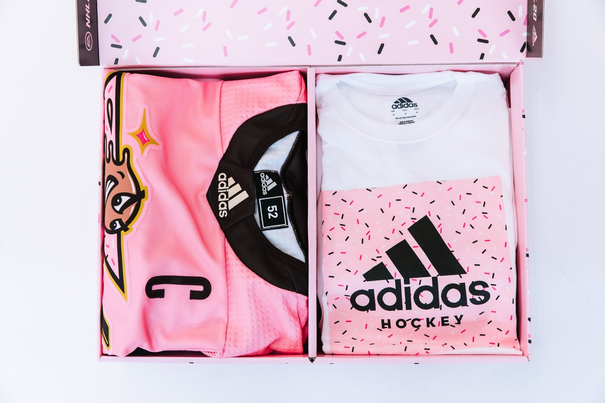 EASPORTSNHL's tweet image. RETWEET for a chance to win @TeamJuJu's #NHL20 and @adidashockey capsule!