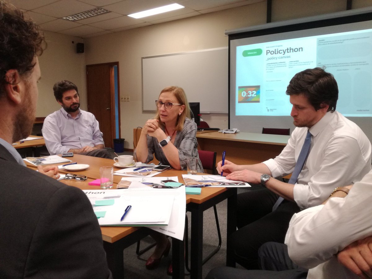 BPolicyGroup's tweet photo. Dimos cierre al side event del #Policython en Uruguay. @andie_petersen facilitó las dinámicas de intercambio y co-creación de acciones para acercarnos a una cultura más segura para los informantes de corrupción.
@UKinUruguay @cheveningfco @UCUoficial @3vectores https://t.co/JzzMmgPmDG