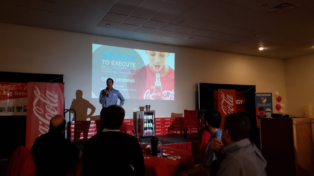 KokomoCoke's tweet image. It's no secret why our company has success in the marketplace. Our leadership promotes a culture of growth. Special thanks to @DrinkBODYARMOR @MonsterEnergy @CocaColaCo @GaryBrackett58 @IUK_SMO and @4SquareFilms for helping us pull off a great event. #LocalRefresh #2020Mission