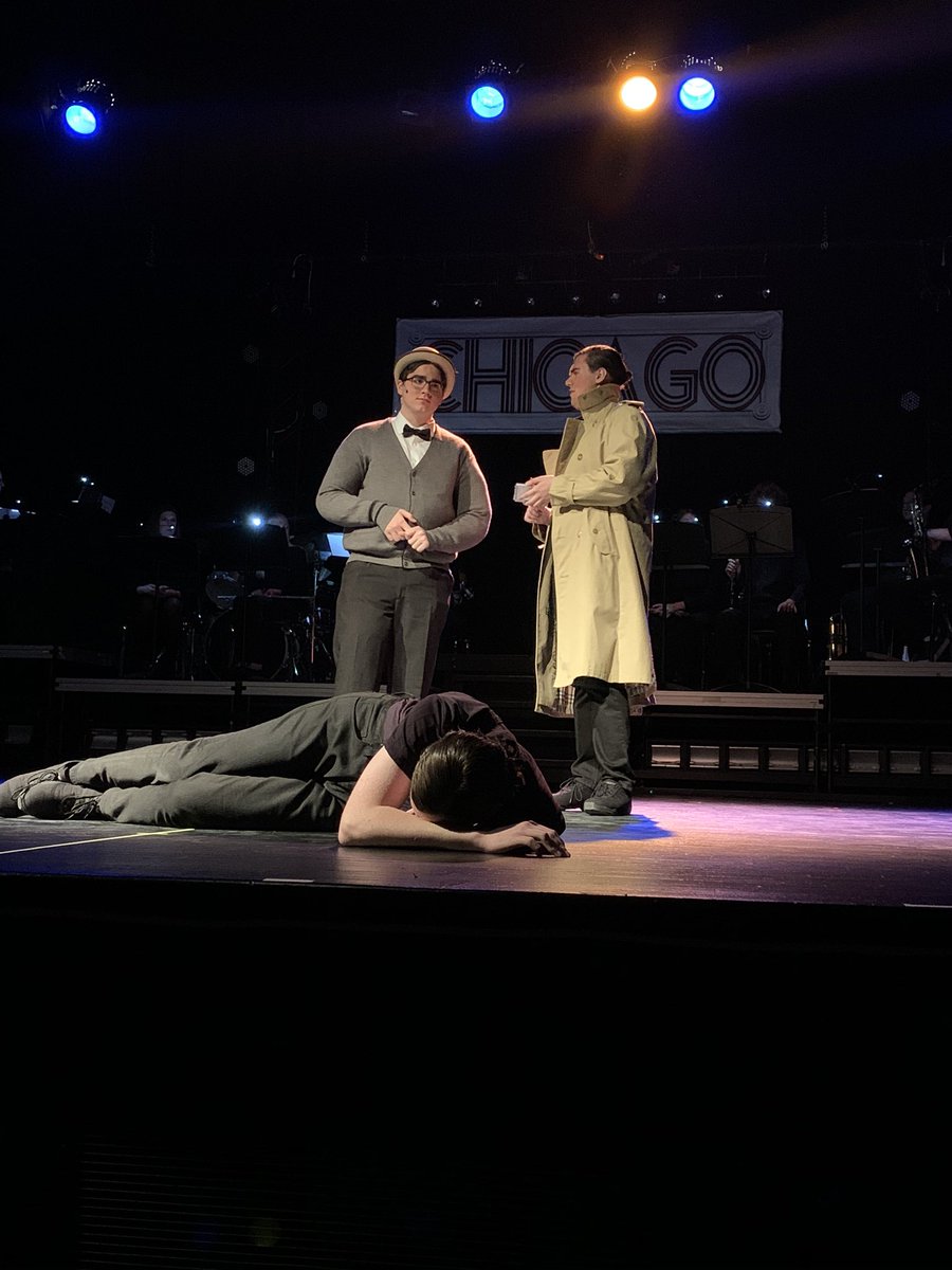 WildcatMHS's tweet image. Make sure you get your tickets for Chicago Saturday or Sunday . Outstanding show!!!  Our students are so talented #WildcatPride #Chicago