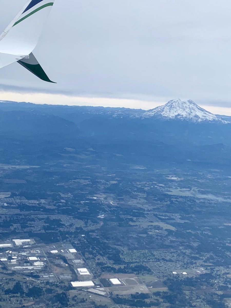 BelgiumLA's tweet photo. And thatโs a wrap! We were really happy to meet with the Belgian Community of the Seattle area today and provide the opportunity to capture biometric information for their passport applications. See you soon! #FlyingConsul #BelgiumInWashington https://t.co/J67SS3pXN7