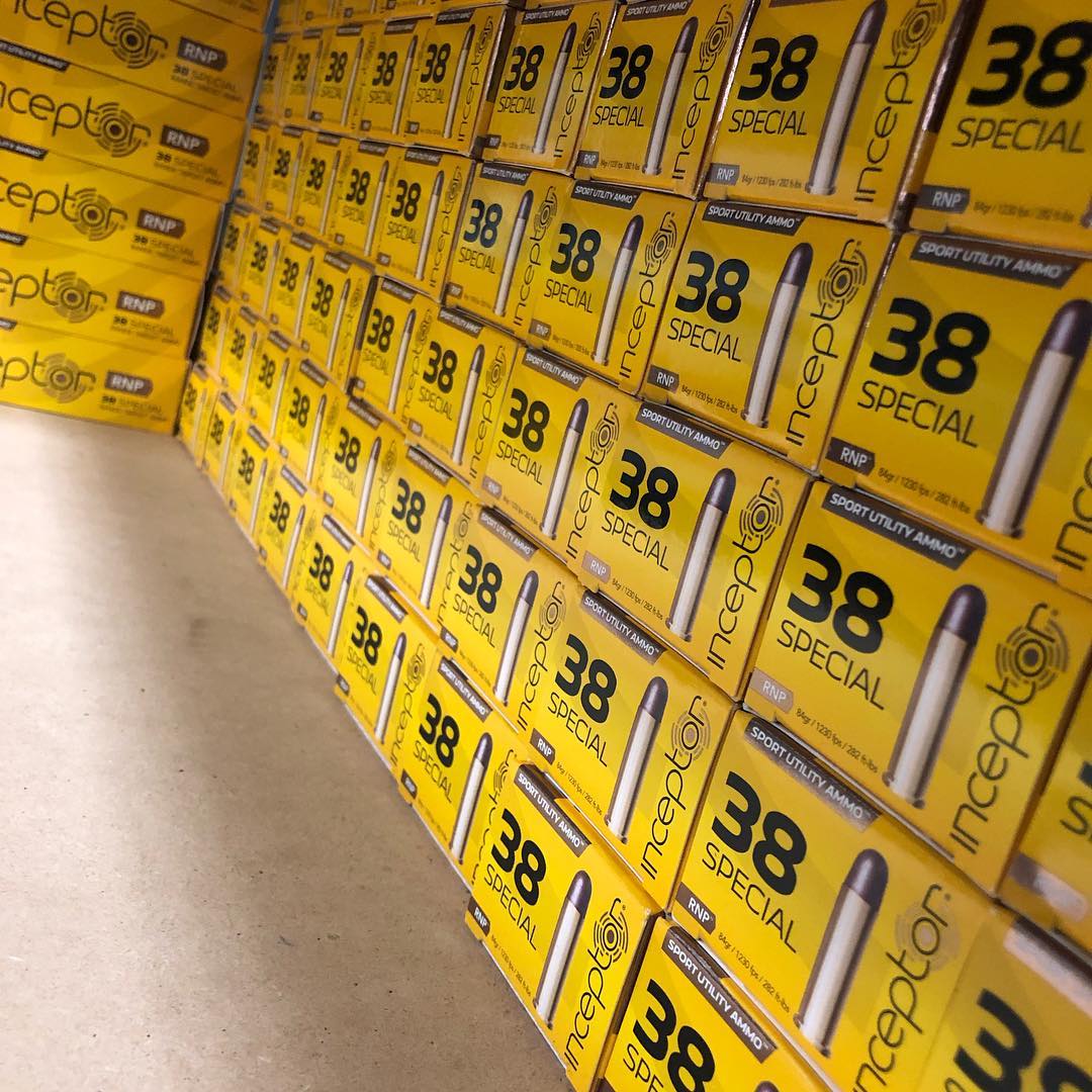 INCEPTORAMMO's tweet photo. Make it a (38) special Christmas this year.

#38special #inceptorammo https://t.co/kkHmHzHif4