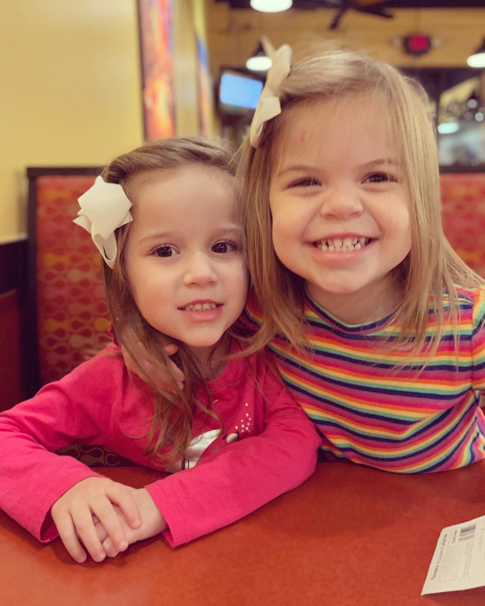 AllHall901's tweet photo. Also, 😍😍😍!! #AddyG #EasyE @Granttis https://t.co/4gaPm08Kvx