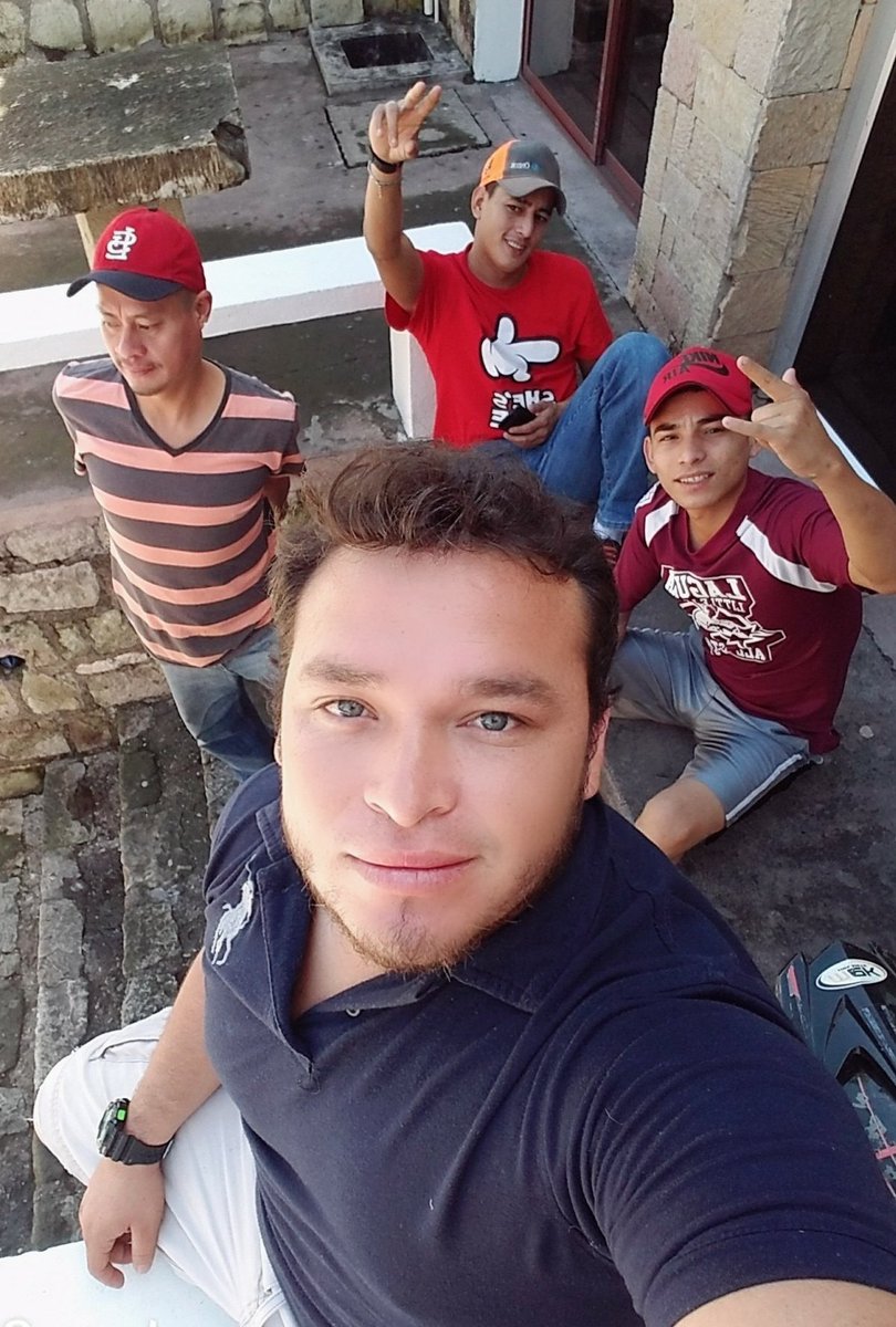 haroldbb's tweet image. 