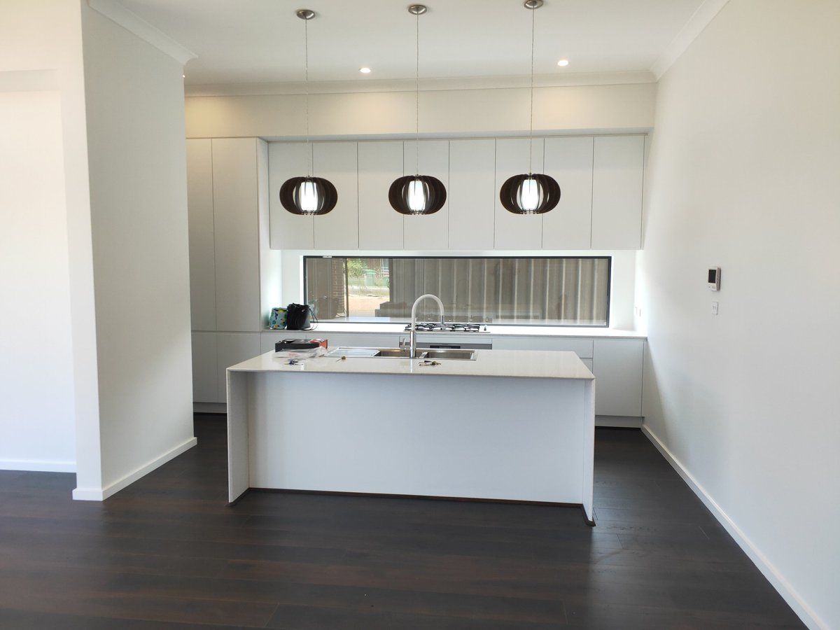 party_hatters's tweet photo. Just got the keys to our new house. #1stbuild https://t.co/yEA6FDdhtN