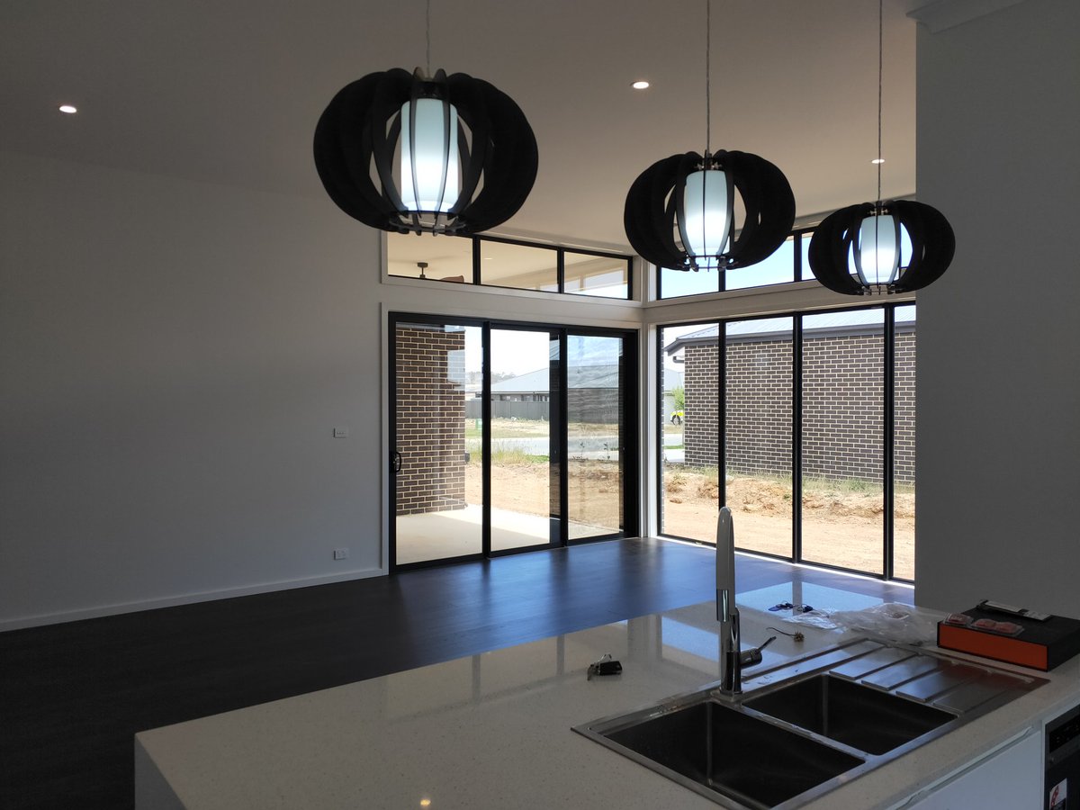 party_hatters's tweet photo. Just got the keys to our new house. #1stbuild https://t.co/yEA6FDdhtN