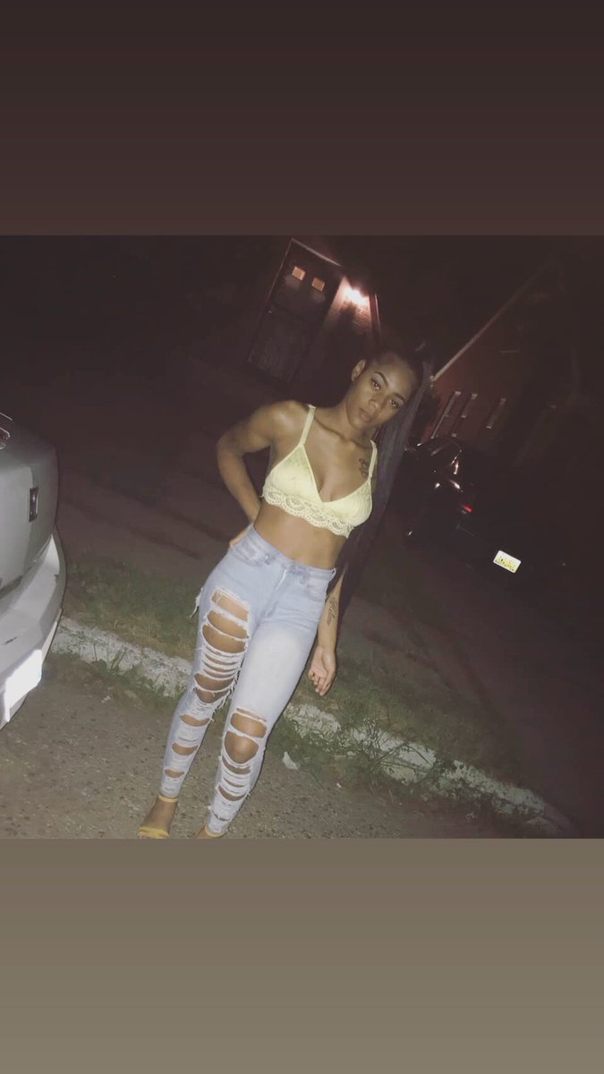 Layllaaa_'s tweet image. Don’t miss yo blessing looking in a different direction ❤️☝🏽