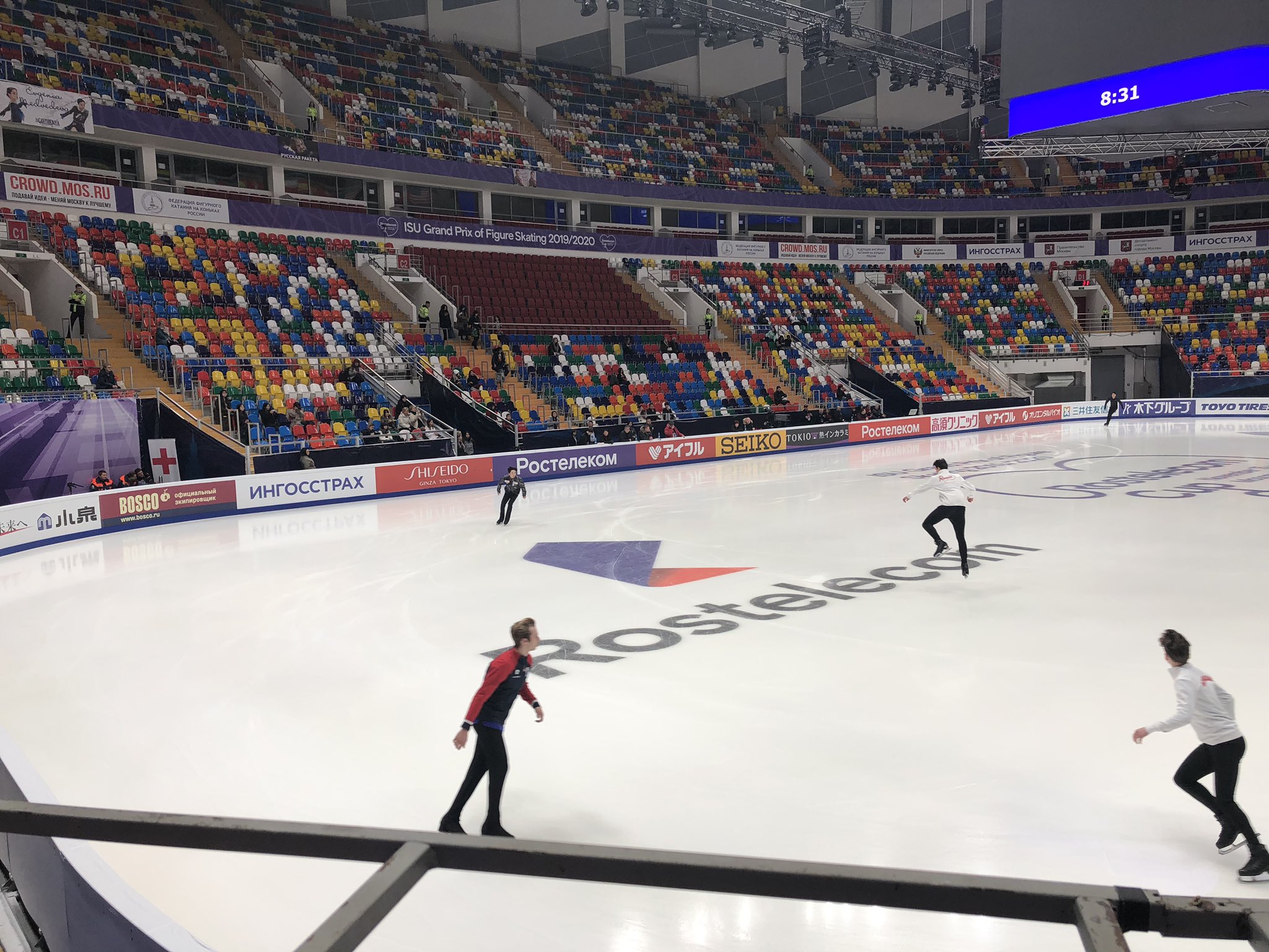 GP - 5 этап. Rostelecom Cup Moscow / RUS November 15-17, 2019 - Страница 7 EJY_jYnXYAA25HZ?format=jpg&name=4096x4096