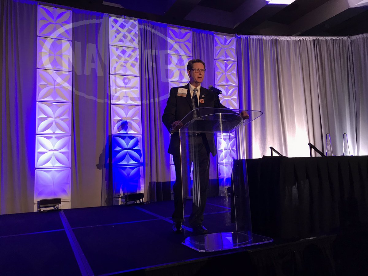 Congrats to our own <a href="/BRNAgNews_Tom/">Tom Steever</a> as he joins the <a href="/NAFB/">NA🎙FB</a> Hall of Fame! #NAFB19