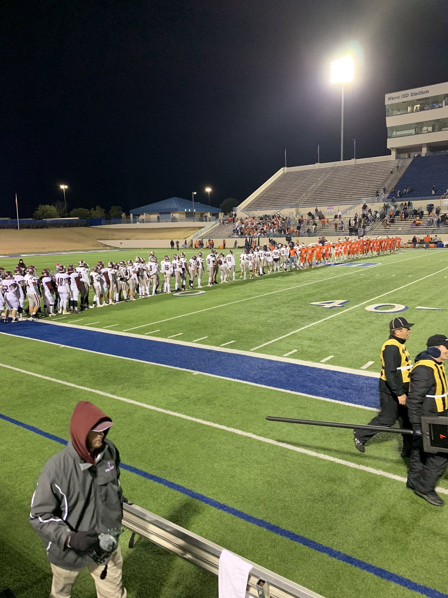 THSstusection2's tweet photo. Round 1✅ The Trojans beat Teague 44-17🏈 #roundtwobound https://t.co/AF81V00Iuz
