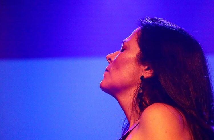 FadoWorld's tweet photo. "Aqui existo / Solidão entre amarguras / Vagas serenas, loucuras / E alegrias desgarradas"
#fadoworld #fado #fadomusic #concert #concerto #artist #instaartist #igers #worldheritage #DreamTeam #singer #portuguesesinger #fadosinger @sandracorreiafado
📸 @photorology_concept https://t.co/GFeDbqZlxE