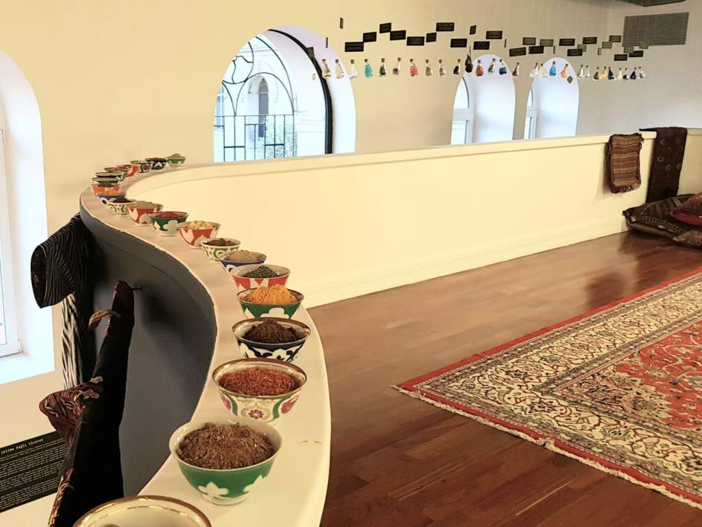 La Route de la Soie mediathequesb.wordpress.com/2019/11/15/la-…