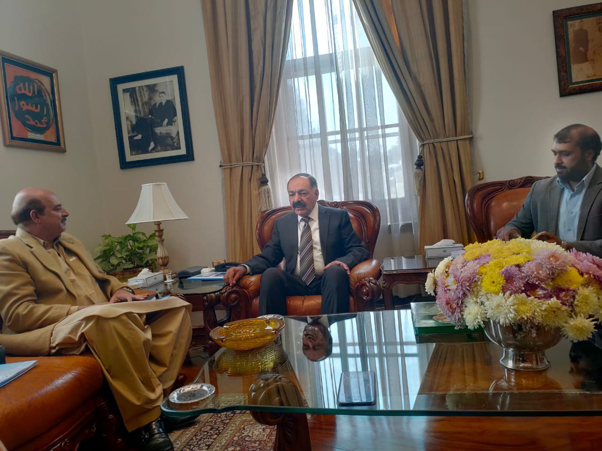 BRSP_Pakistan's tweet photo. BRSP's Senior Management team met with #GovernorofBalochistan Mr. Amanullah Khan Yasinzai to discuss and explore avenues for strengthening universities in Balochistan by mobilizing resources through international donors in collaboration with 
@dpr_gob
.

#BRSP #UoB #BUITEM #SBK https://t.co/SezWDvDvC3