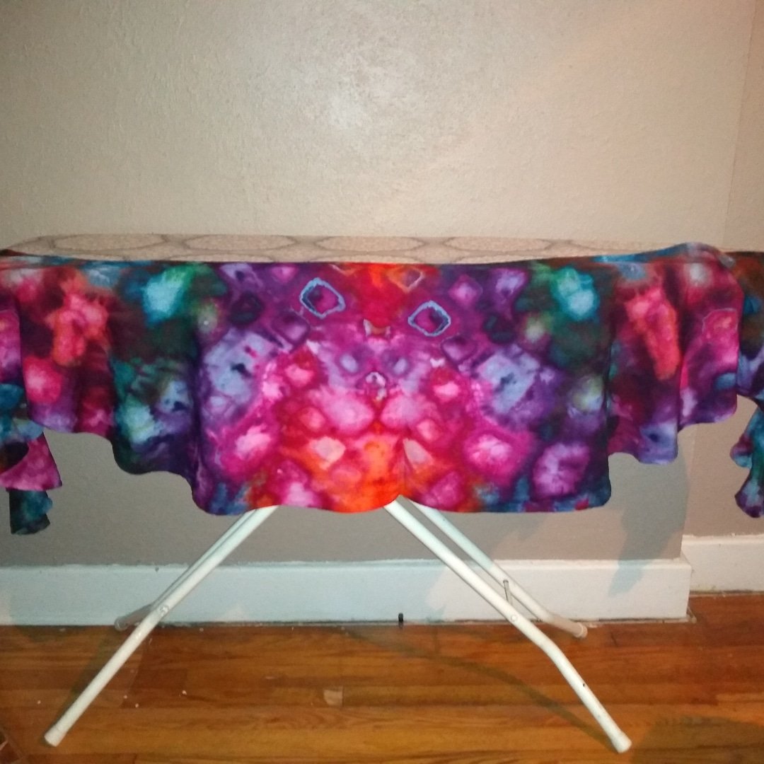 DaniCap777's tweet photo. ✌️💖🌞🎶⚡ 
#icetiedye #findyourmagic #betterthanyesterday #rockautism #deadandcompany https://t.co/DKOJzKILel