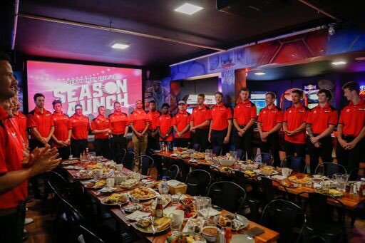 PerthHeat's tweet photo. SEASON LAUNCH 🚀 

What a start to 2019/20! 💥
A huge crowd and a special breakfast @varsity_au ....
Now let’s play ball! ⚾️ https://t.co/nbQrTcSuUW