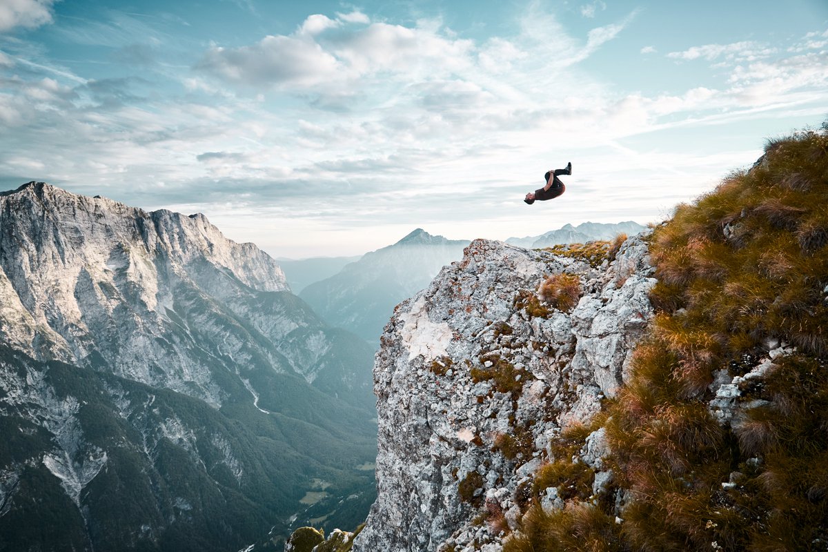 Agora_awards's tweet photo. [New Contest!] Who's got that Friday #Freedom2019 feeling? 🤸‍♂️
.
Head to the Agora app now to upload your greatest shots and impress guest judge Michael Harding for you chance at winning $1000! ➡️ https://t.co/5ag00750uO https://t.co/VrvobhLUqL