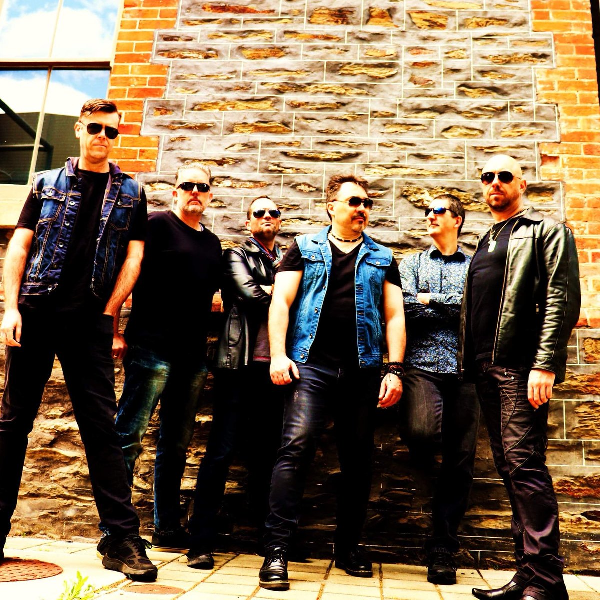 Hitting the stage at the Blue Gums Hotel 8.30 tonight. Semi acoustic first set, high octane #rock the rest! #gig #livemusic #rocknroll #adelaideband