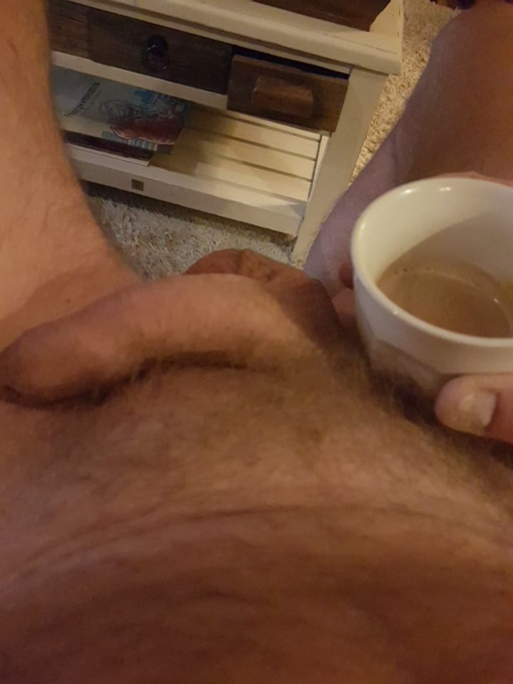 amsterdam_gay's tweet photo. Goodmorning guys... enjoy your friday... coffee first! https://t.co/Tr7xwSgwnT