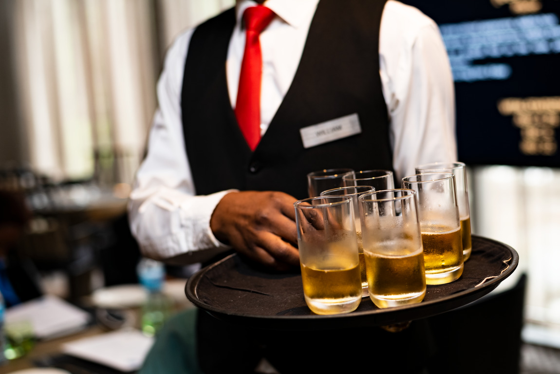 FourDar's tweet photo. Join us for happy hour and invite friends to unwind with our local best brews at the Onyx Lounge, everyday from 5-7pm. Now that's relaxation done right
#FourPointsofViewTZ #FourPointsDar #Marriott #MarriottintlMEA #tanzania #travelgram https://t.co/T8BAKrT4IE