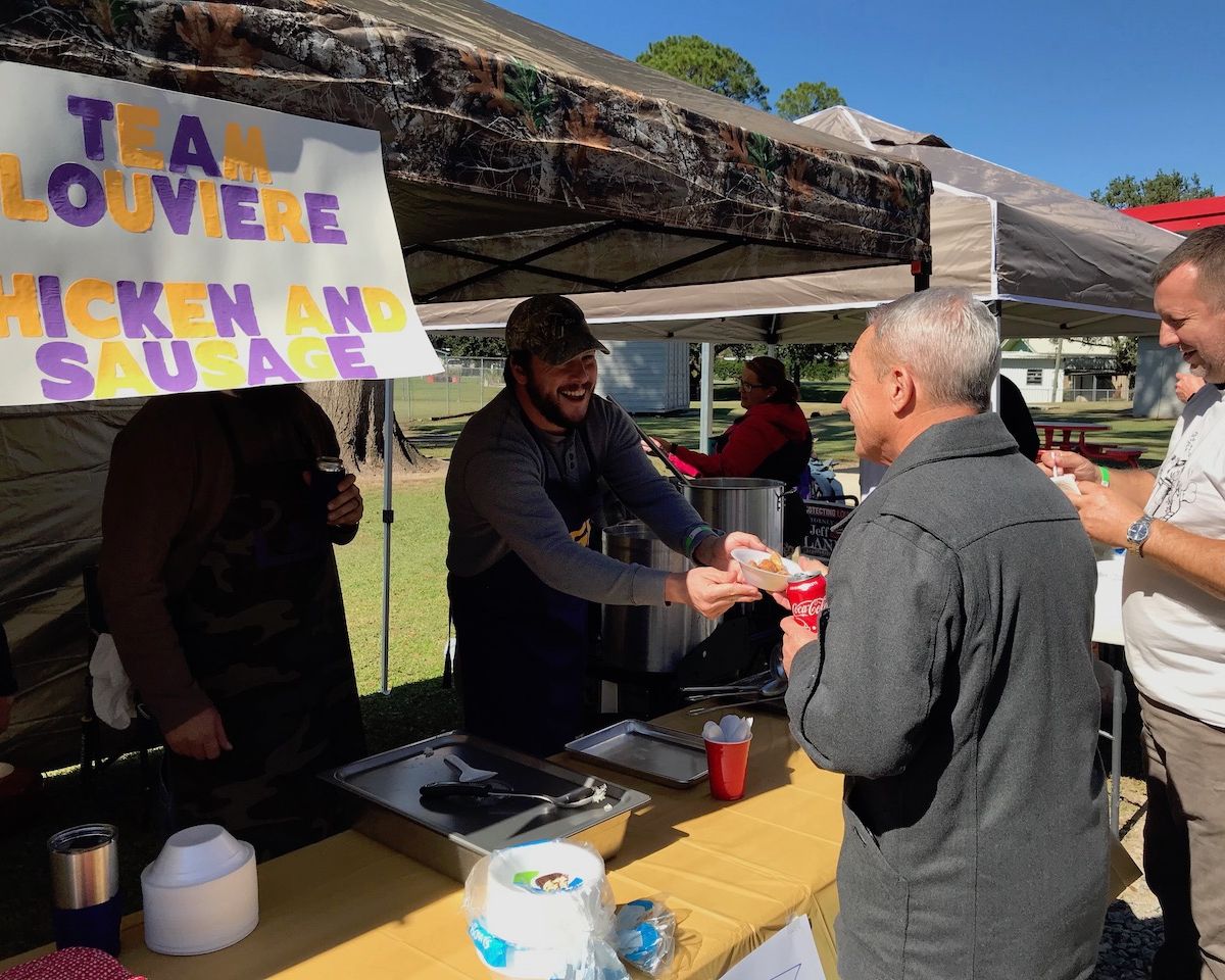 Mike "Pete" Huval tweet media