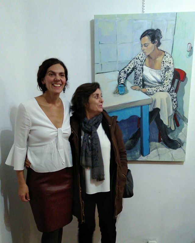vidaenvioleta's tweet photo. Exposición de Clara Borges. Autorretrato. El arte colorido de @claritaborg #club567 #velazquez12 #artefigurativo #muyrecomendable #art #arte #claraborges #pintura #pinturafigurativa #colores #madrid #autorretrato https://t.co/p5HTJs8loG
