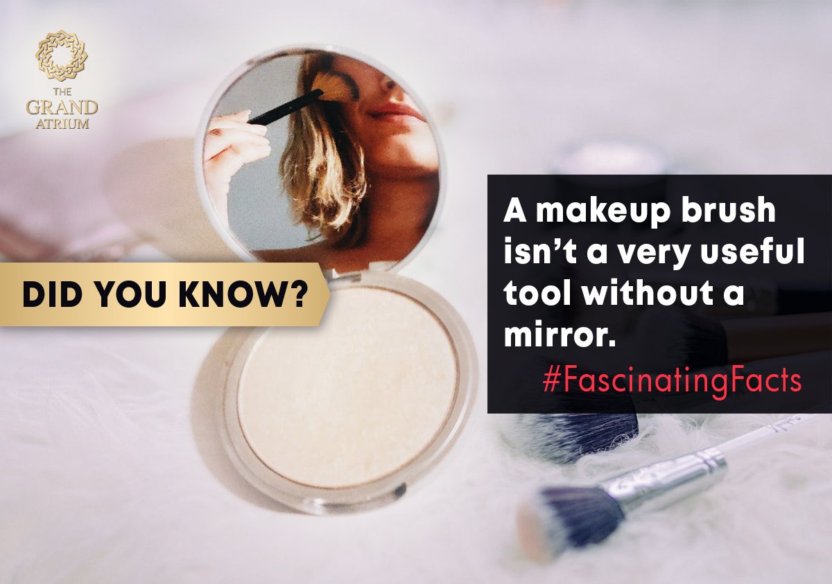 TheGrandAtrium1's tweet photo. Until 1835, when a German chemist invented a method to mass produce mirrors by depositing a thin layer of metallic silver onto glass, mirrors were expensive luxuries – and makeup brushes were primarily tools of the wealthy.

#MakeUp #Mirror #Brushes #Facts #DidYouKnow #Faisalabad https://t.co/6ArG8SFoOU