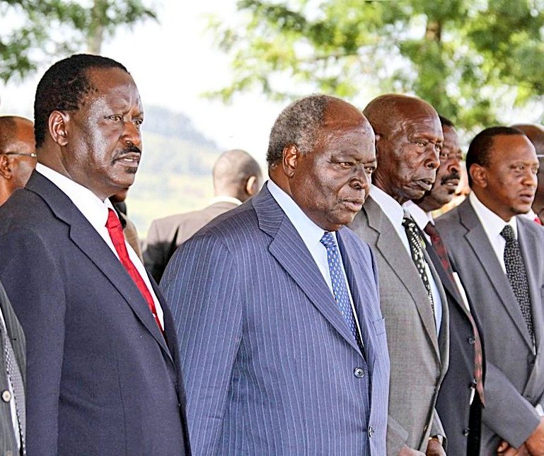 One Patriot and four selfish men.

Happy Birthday to Kenya\s greatest President,H.E Mwai Kibaki. 
