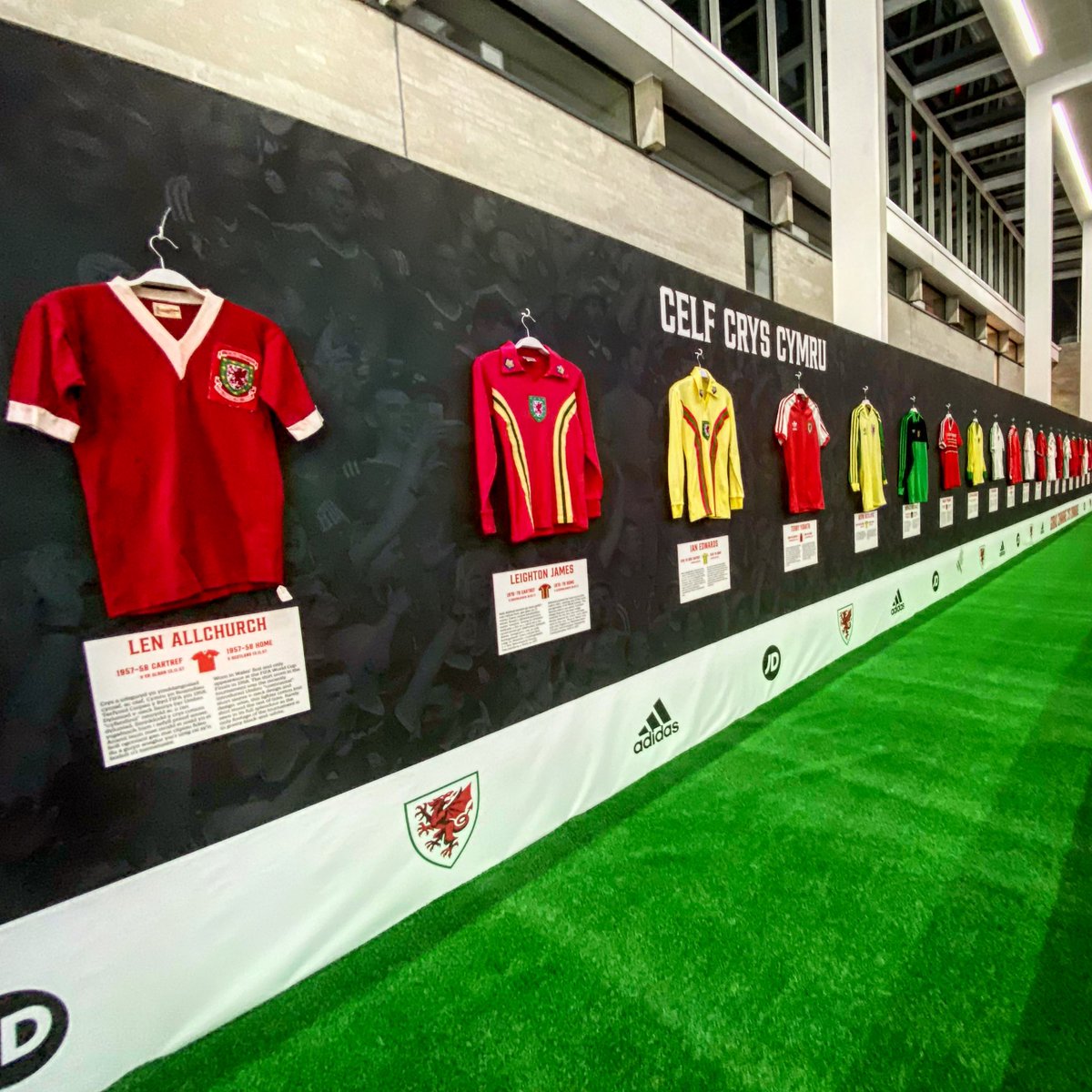 A very special episode of FC Cymru is now streaming on @FAWales Facebook and YouTube. 

Take a journey through the history and art of the @Cymru shirt!

📺 Watch it here: youtu.be/DcsrzrDA2Nk

#TogetherStronger #KitCymru