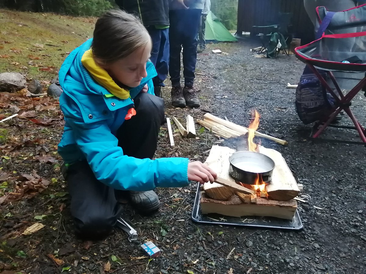 1stHaney's tweet photo. Last weekend we had a successful 3 night #Remembrance camp where we held a #ScoutsOwn. There was some fire building challenges, axe throwing, hiking, an investiture ceremony and some permit work. @scoutscanada #ScoutsDoStuff #Scouts #safescouting #MapleRidge https://t.co/l3RvZxMq9P