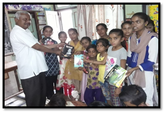 CASPIndia's tweet photo. On the 3rd and 4th of August, Personal Guidance Sessions were conducted by Advocate Kishorebhai Maheshwari and Vinodbhai Doshi at Suwai and Rapar centers respectively. They guided the children about various topics like law, education, health and anti-gastric diet. https://t.co/TbekP5nnbJ