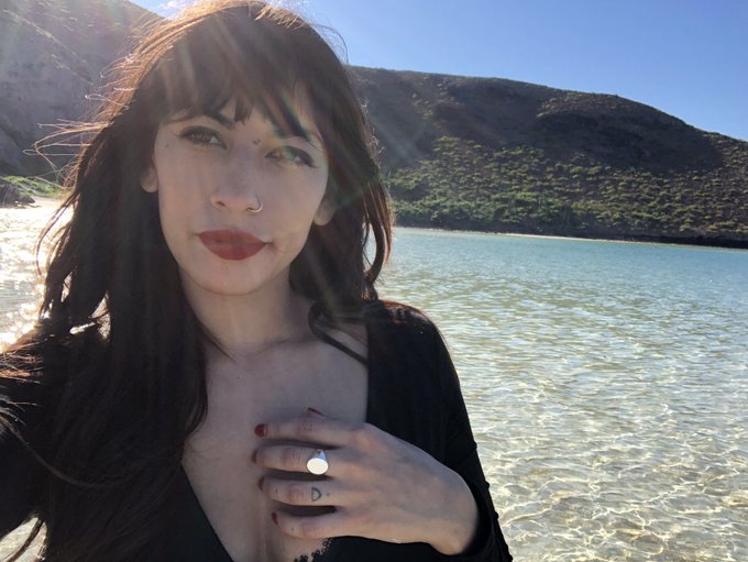 Watch Sabina Magic NYC 🪽🕊️☁️🪩's leaked NSFW photo on TwXstars