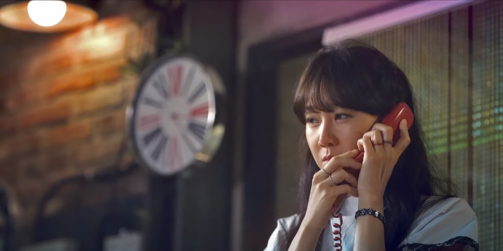 나 10대 청년인데, 내 동년배들 다 동백꽃필무렵 본다💁‍♀️ 지금 최창남메이드는 동백이 열풍!!요즘 인싸들의 잇 드라마 #동백꽃필무렵 에서...