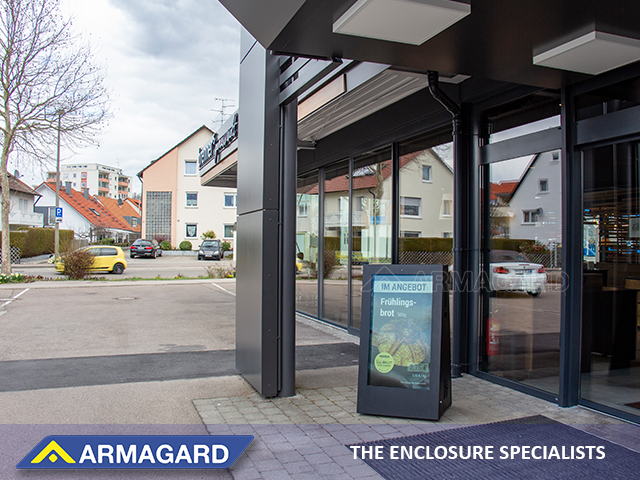 Armagard's tweet photo. Ahead of our attendance at the @CoffeeShopExpo, see what @Armagard’s portable, battery-powered DigiStopper™ can do to attract coffee shop customers. A double-sided design allows you to promote your coffee house in two directions. Learn more https://t.co/APmz0a5l2T #coffeeshop https://t.co/Ndrp7goNq3