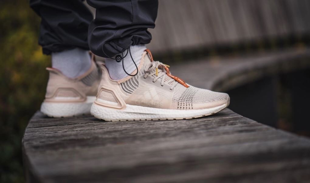 SNKR_TWITR on Twitter: "LIVE via @neimanmarcus: Wood Wood x adidas UltraBOOST 19 Linen Earth Green https://t.co/94buNseFoo #AD https://t.co/URZY4lGH4f" / Twitter