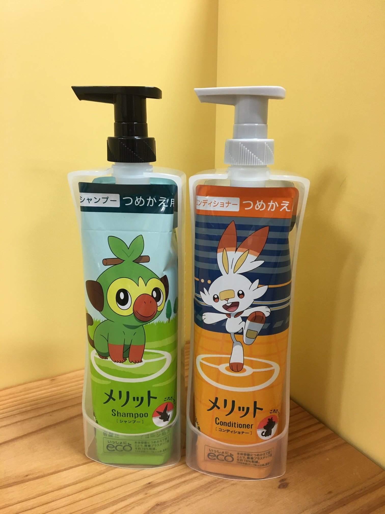 花王メリット 公式 現在発売中のポケモンメリット 付属のスマートホルダーにセットするとこんな感じです あ 可愛い ポケモンメリット サルノリ ヒバニー ポケモン スマートホルダー 花王メリット 公式 現在発売中のポケモンメリット 付属のスマートホルダーにセットするとこんな感じです あ 可愛い ポケモンメリット サルノリ ヒバニー ポケモン スマートホルダー