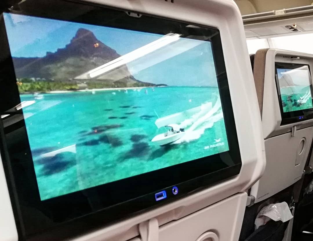 MenStuffZA's tweet image. When the marketing material lives up to the real thing. Priceless.

📸 taken at @Beachcomber_
Paradis in Mauritius. _______________
#travel #RatherBeinMauritius #mauritius #getaway @mauritiusza