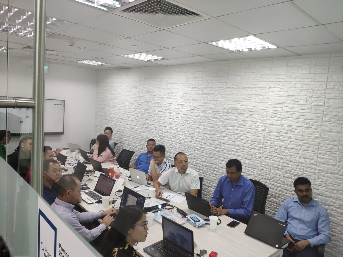 par3software's tweet image. Workshop held by Par3Software  @ Hovono Holdings Singapore #FLOWAVE #Automation #Software #Tool...
Partner Workshop Program...