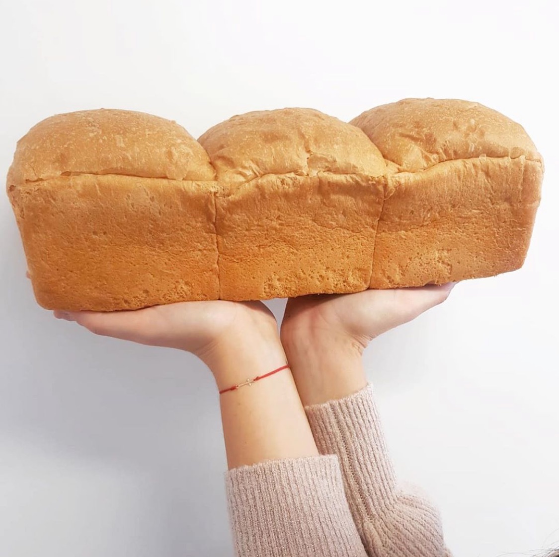 carrs_flour's tweet photo. This beautiful buttery brioche from @DebaereUk is the perfect bread to try toasting this weekend 🍞
#Carrsflour #GettingTheBestOutOfWheat https://t.co/HBghGFNAq7
