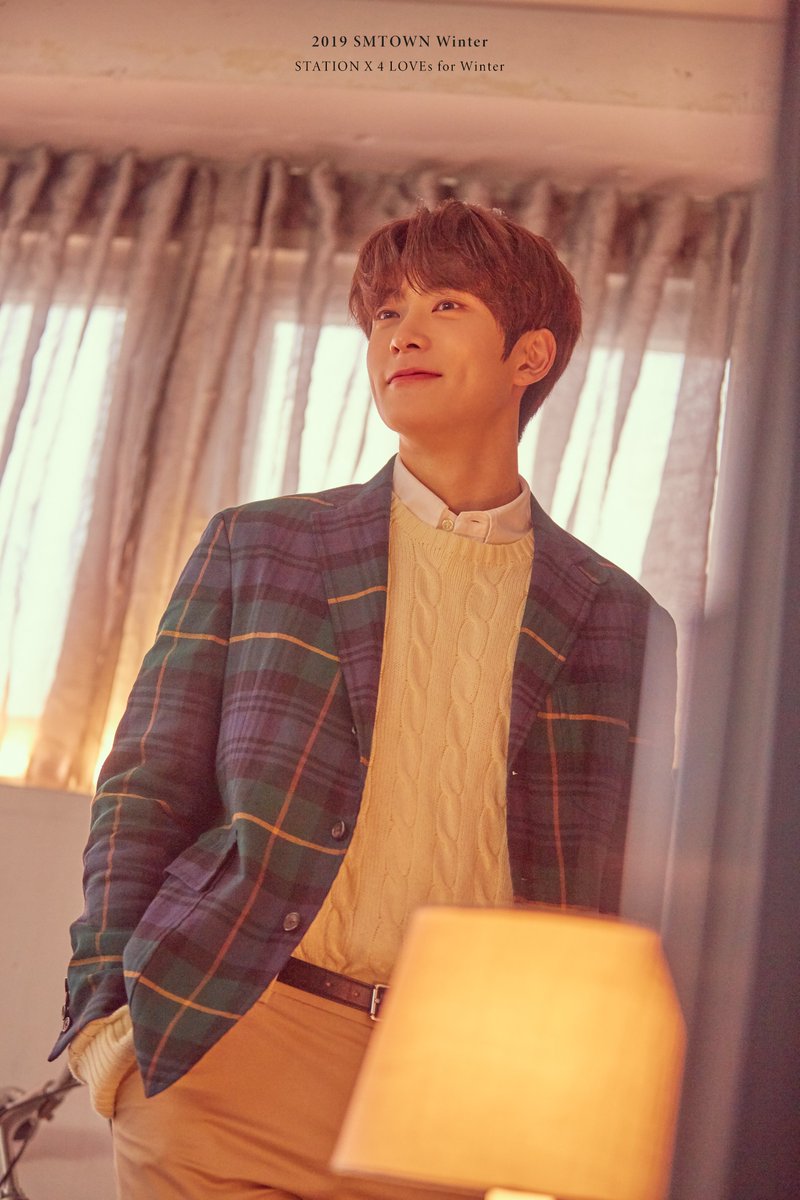 SMTOWN tweet media