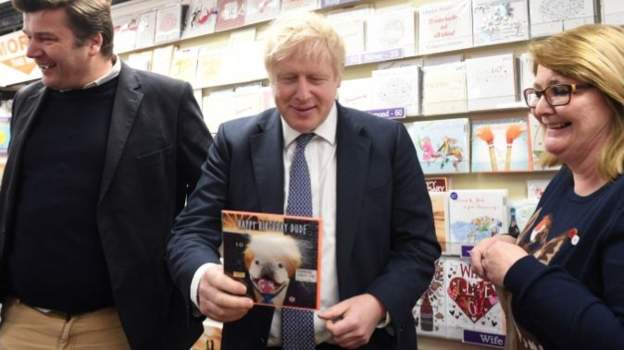 Tracks_Ltd's tweet photo. Twins @borisjohnson #fluff #BorisJohnson #greetingcards https://t.co/EgxOmCMXTU