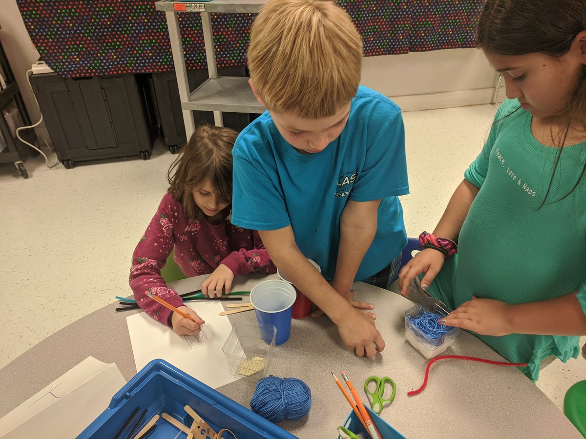 SCTammy1's tweet photo. Day One - Are you ready to be an engineer? #engineeringkids #innovation @bcsdschools @BeaglesCPE @missedmunds2CPE @bcsdinnovates https://t.co/bCdDTHKdUu