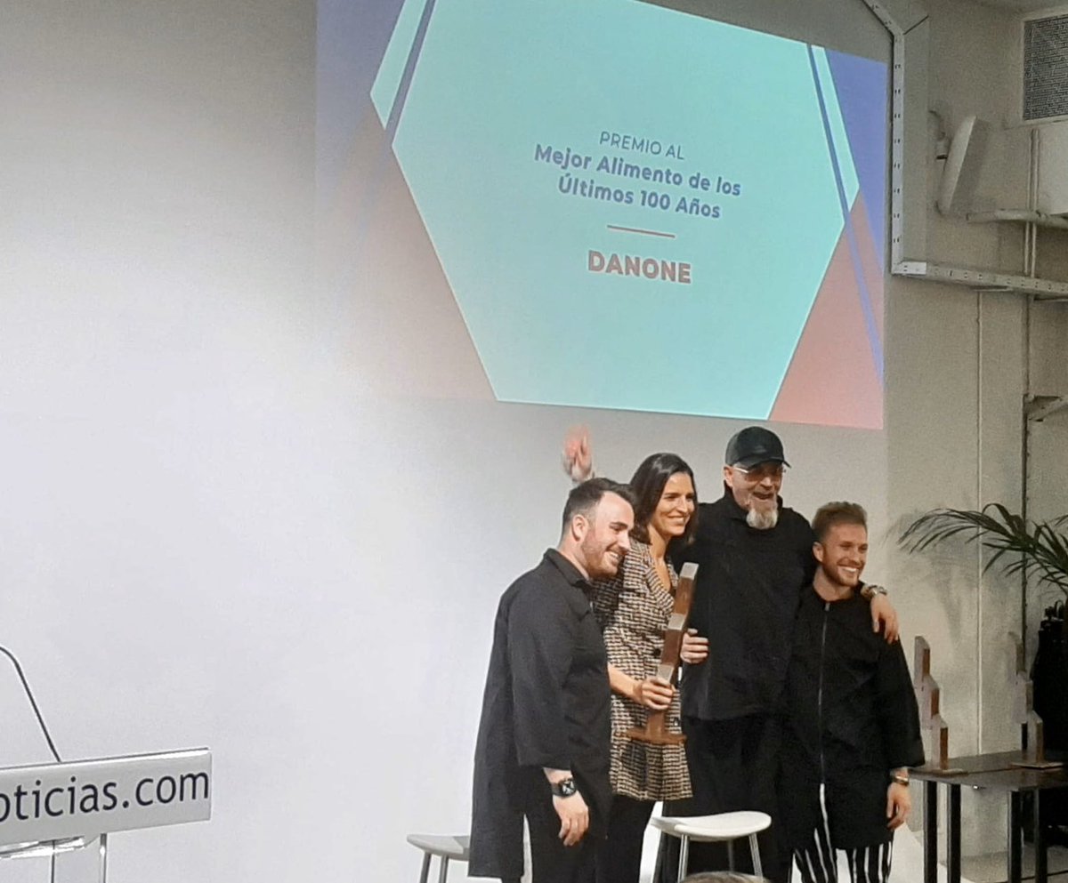 Marina Tocón tweet media