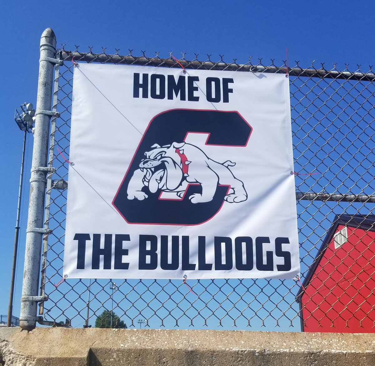 CHSFOOTBALL10's tweet photo. Where the heart is!
#Bulldognation
#VisualizeSuccess
#ChangeYourStandard https://t.co/KylgU41ksN